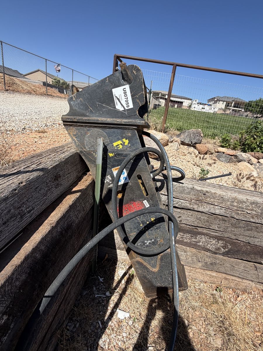 Stanley 1000lb Hydraulic Hammer