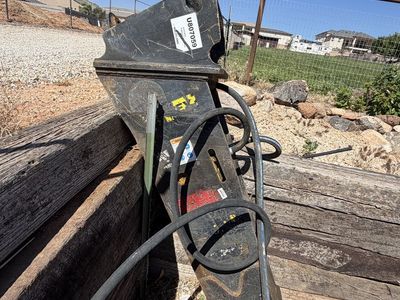 Stanley 1000lb Hydraulic Hammer