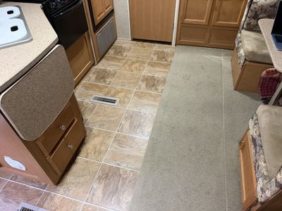 2007 Denali 30' RV trailer