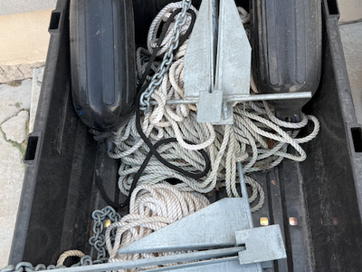 2 Boat Anchors + Boat Bumpers & Ropes – Complete Set