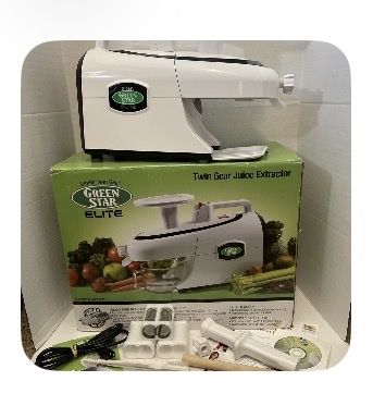 Green star Elite Juicer