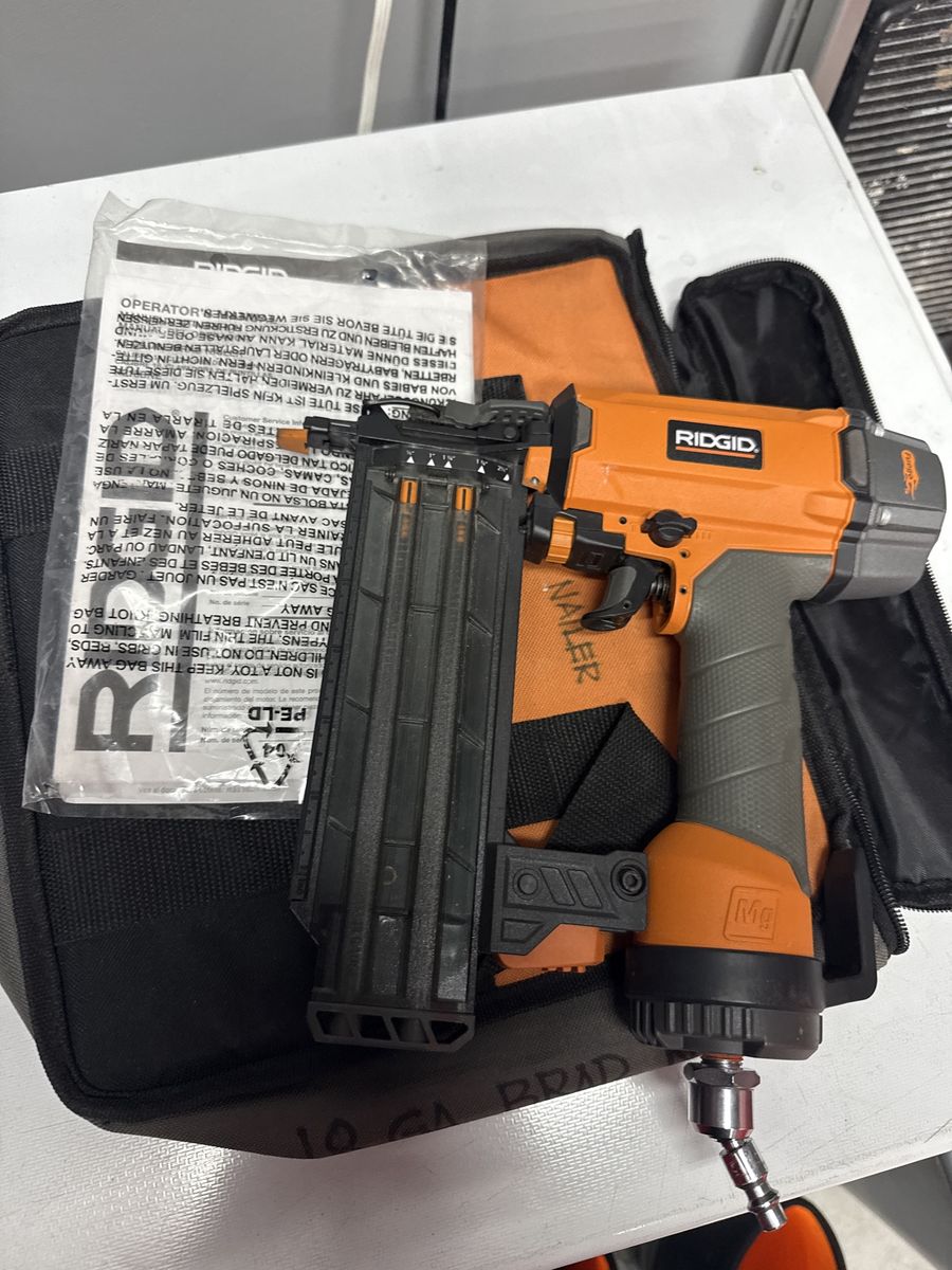 Ridgid 18 gauge brad nailer air tool