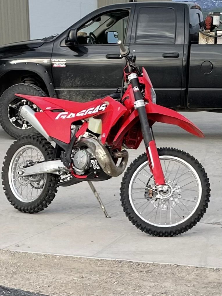 2024 EC 300 GasGas w/extras
