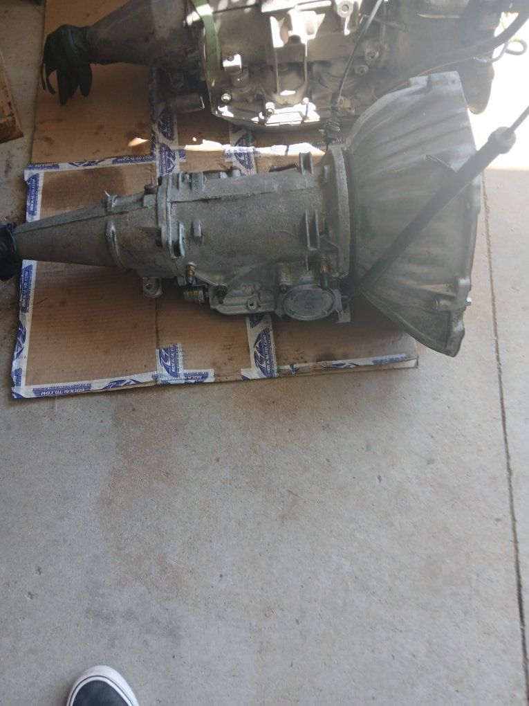 Rare 5 bolt Ford C4 Automatic transmission