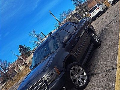 Chevrolet Silverado Avalanche 6.0 Rare Make "Black Widow" For Sale/Trade Lots of upgrades...