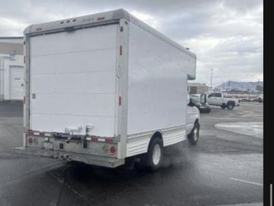 2010 Ford E-450 and Econoline 450