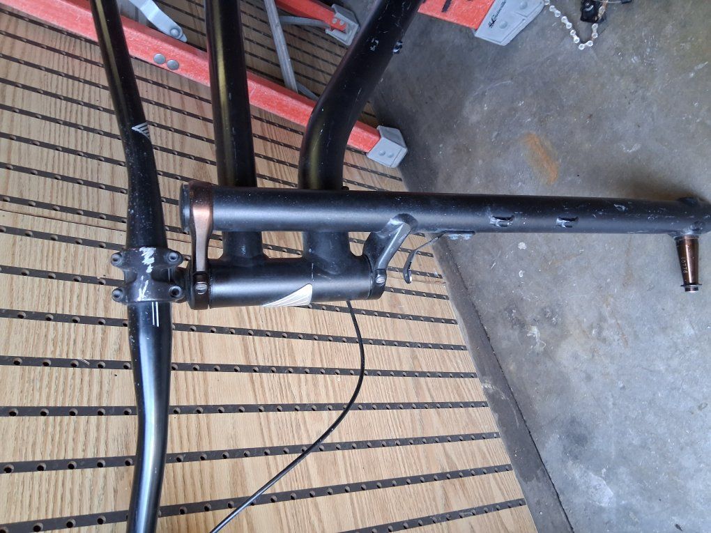 Cannondale Lefty bike frame