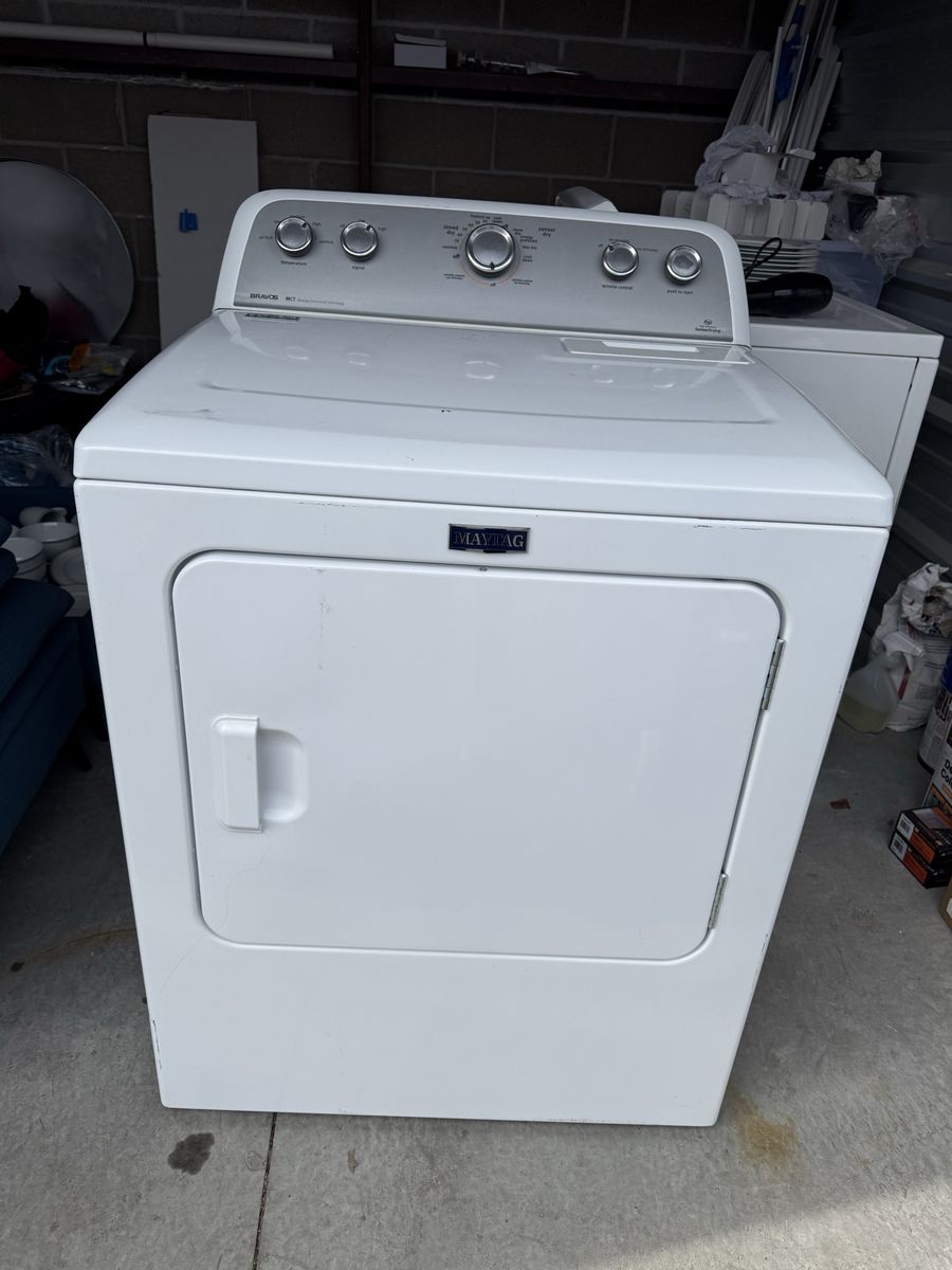 Maytag Dryer Machine – Works Great, Needs Heating Element