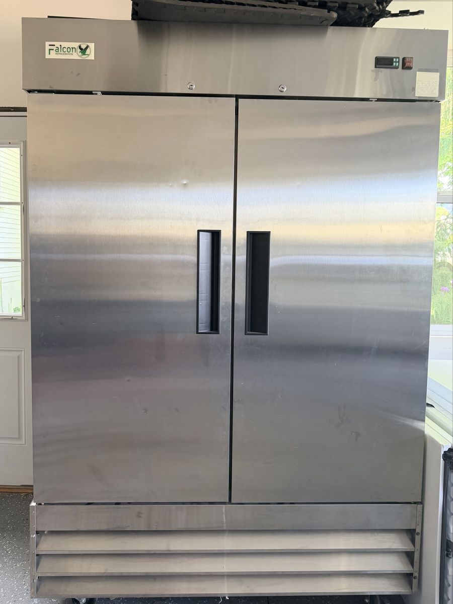 Falcon AF-49 Commercial 2-Door Stainless Steel Refrigerator Freezer