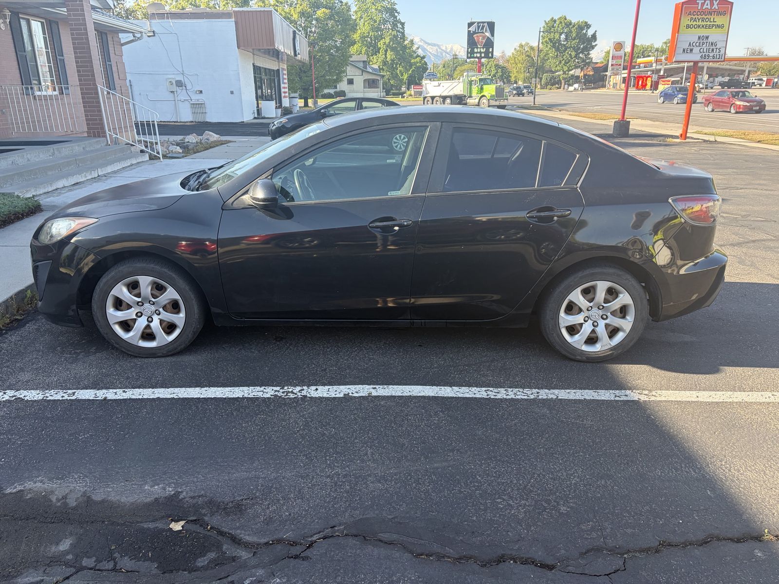 2011 Mazda Mazda3 i