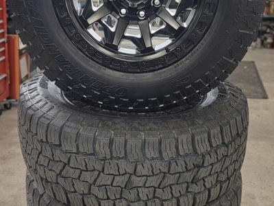 Fuel Covert 20x10 Wheels & 35” Tires – Duramax Silverado/Sierra 2500HD 3500HD
