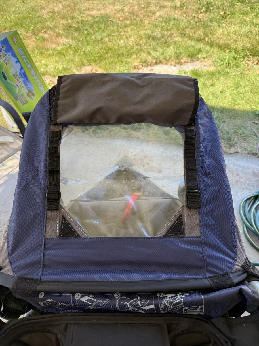 Main image 6