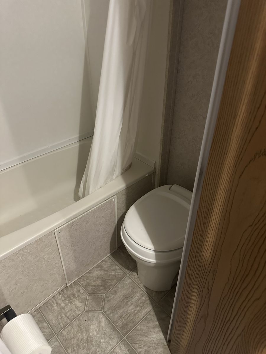Main image 14