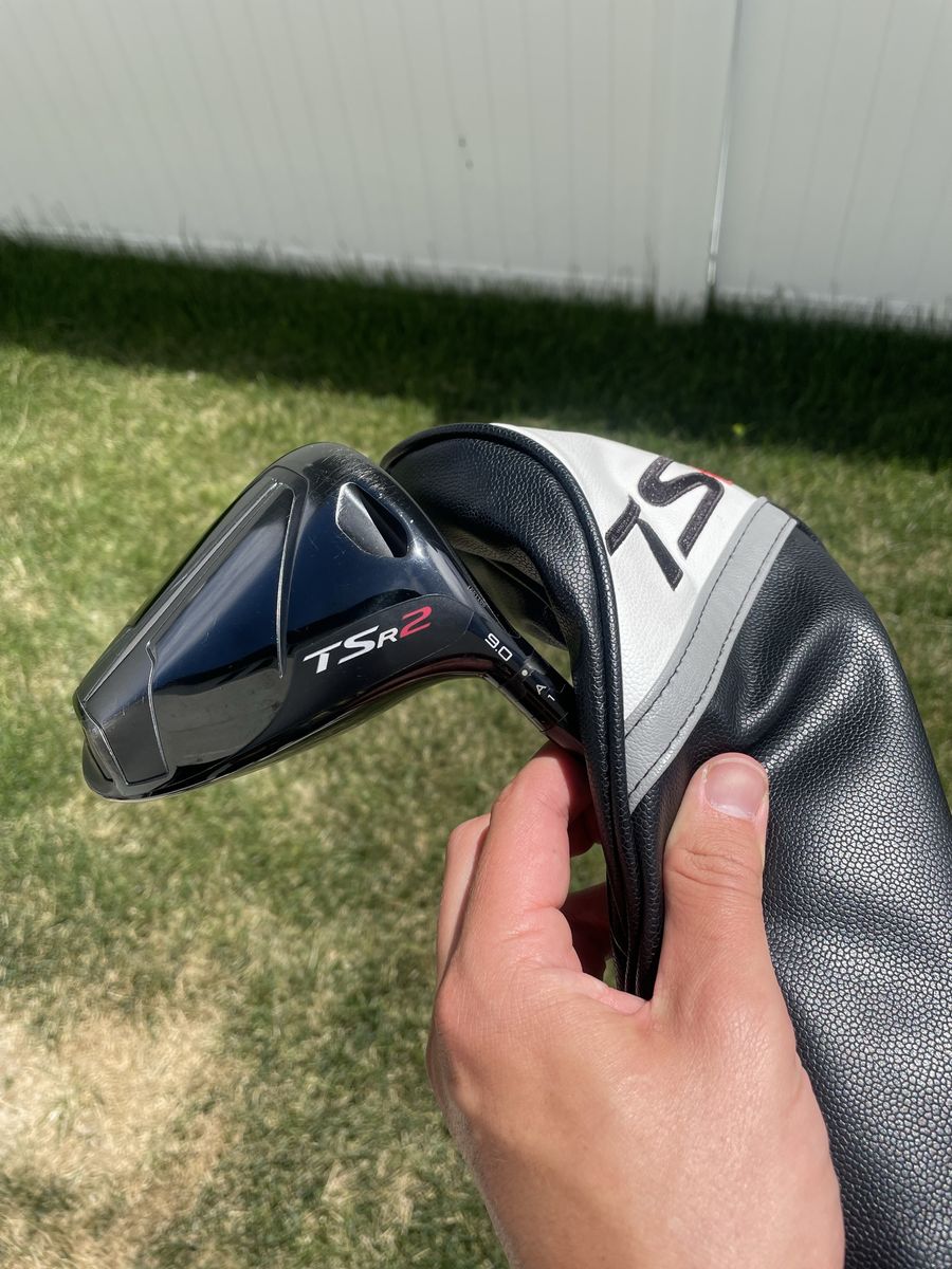 Titleist TSR2 Golf Driver 9.0° with Headcover - Right Handed Club