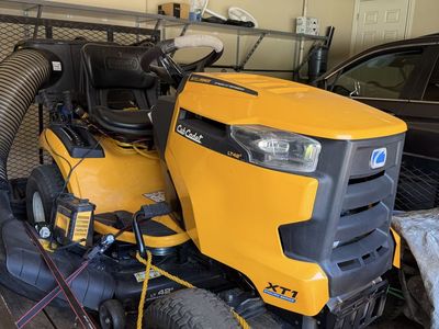 Cub cadet riding mower