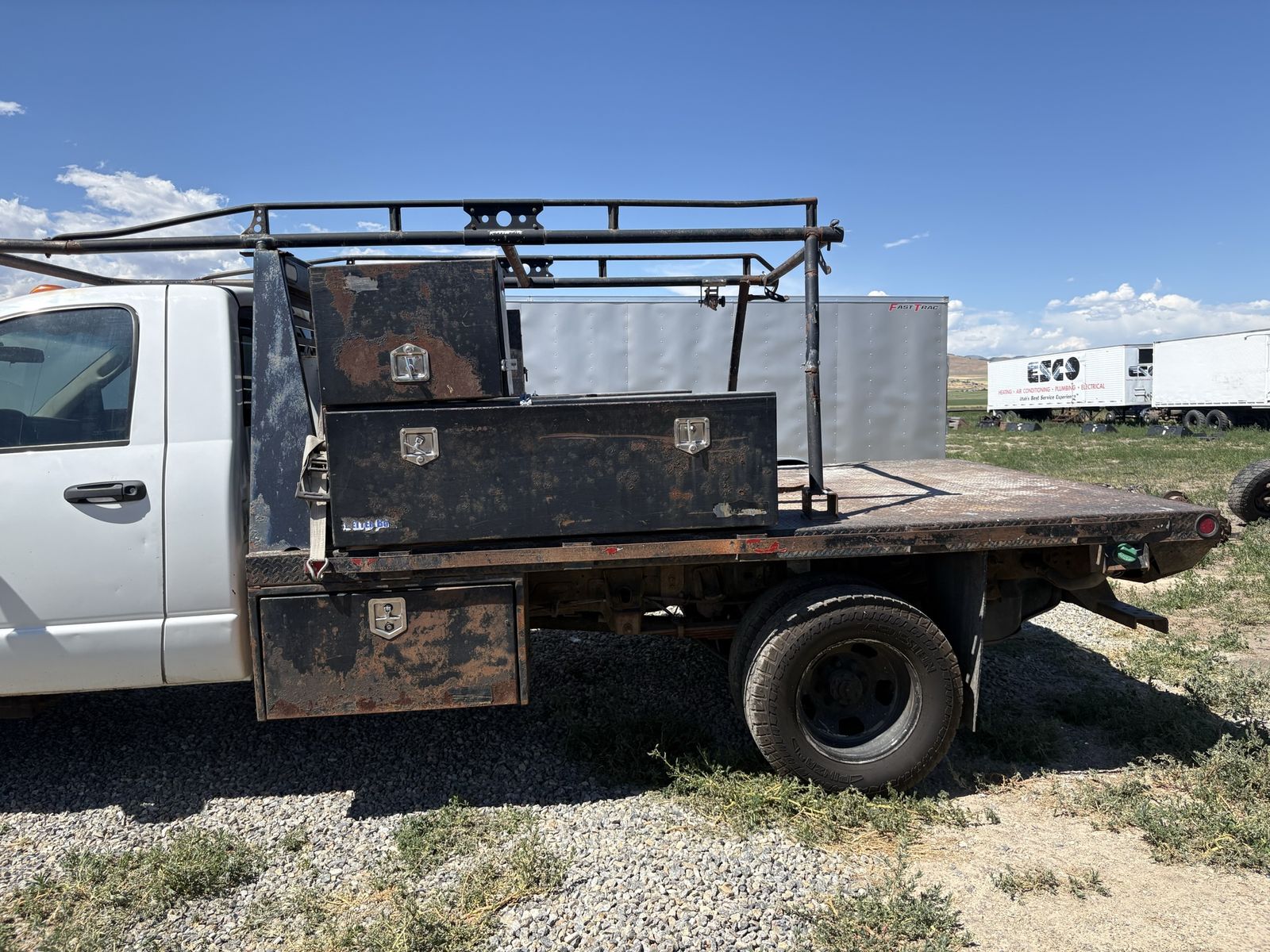 11ft flat bed and slip tank for sale
