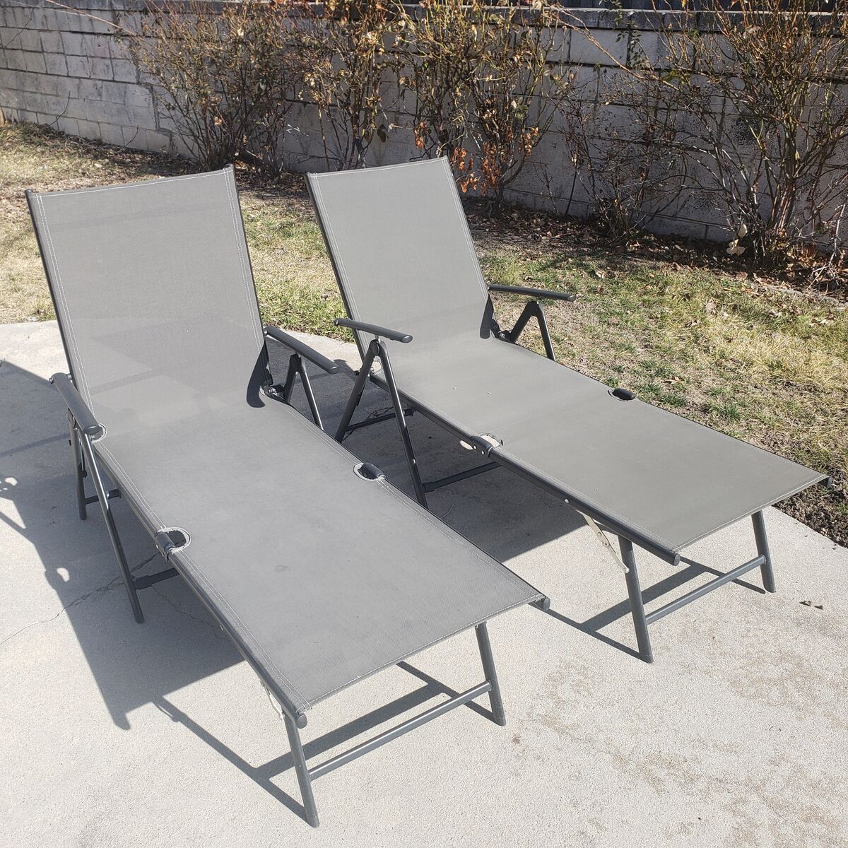 Reclining Patio Lounge Chairs