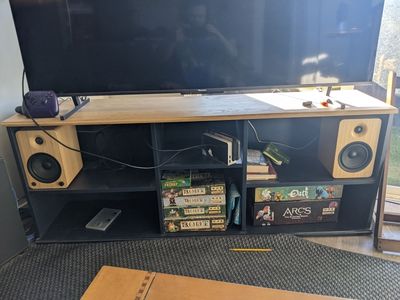 Yu6 Kanto Speakers, Bluetooth Wood Grain with Remote