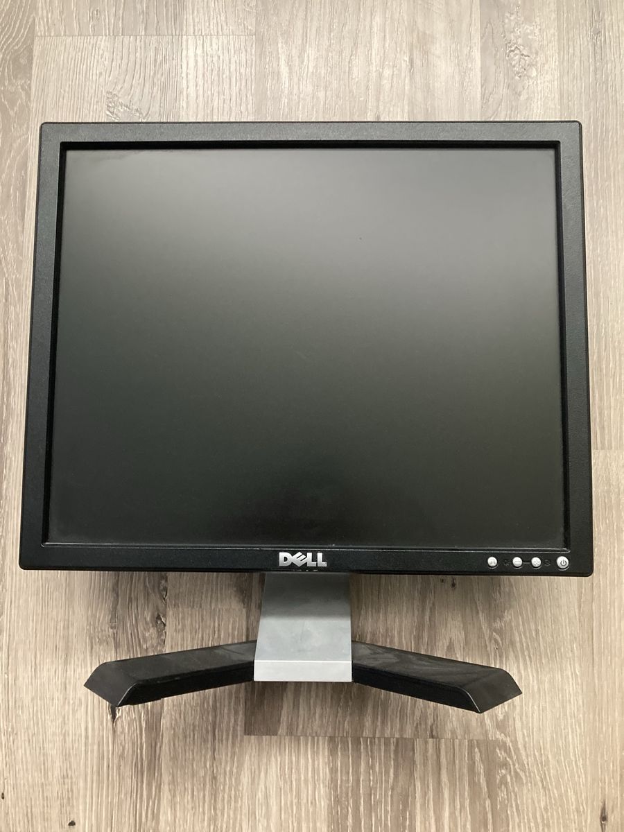 Dell 17" LCD Monitor - Excellent Condition