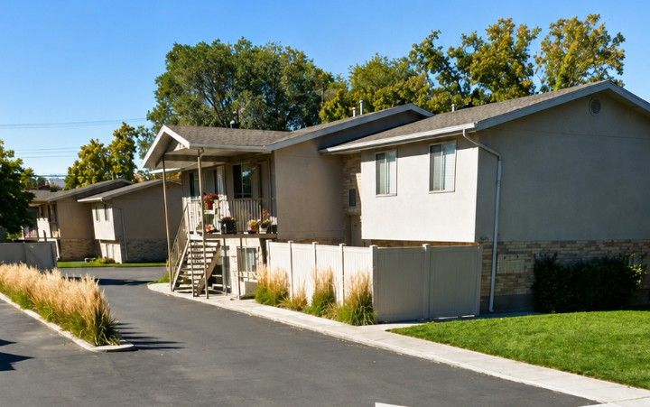Charming 3-Bedroom Apartment in Provo – Available Now!