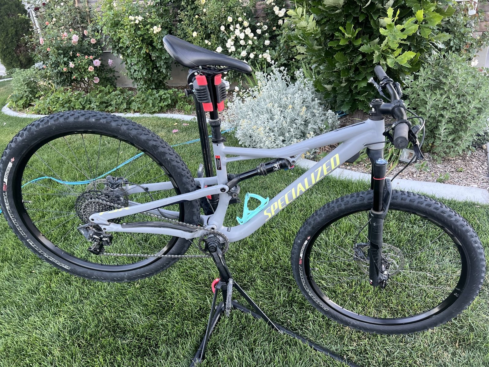 Specialized Camber Mountain Bike
