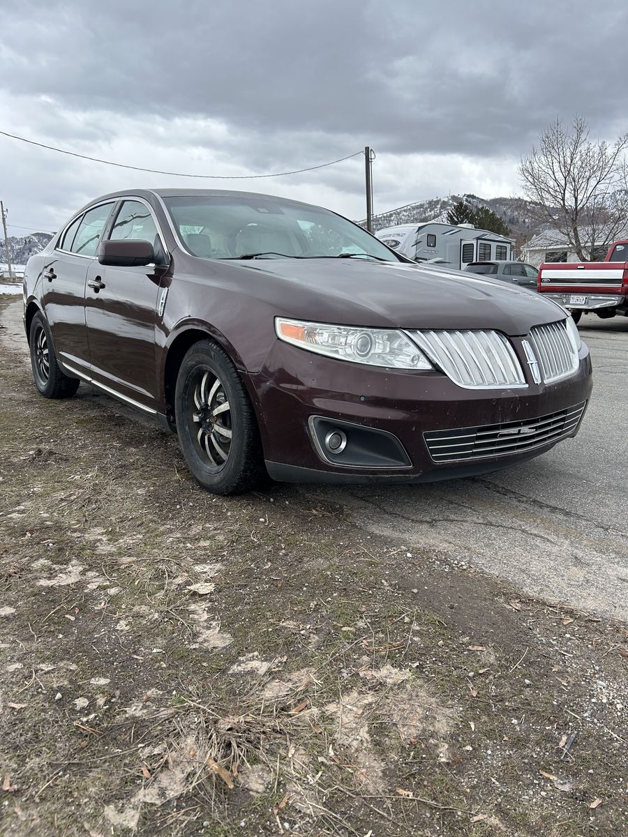 09 Lincoln MKS