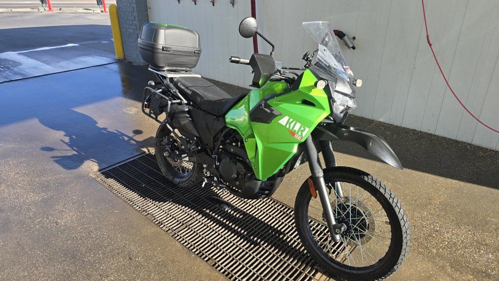 Kawasaki KLR 650 Motorcycle - Low Miles, Top Case, Green