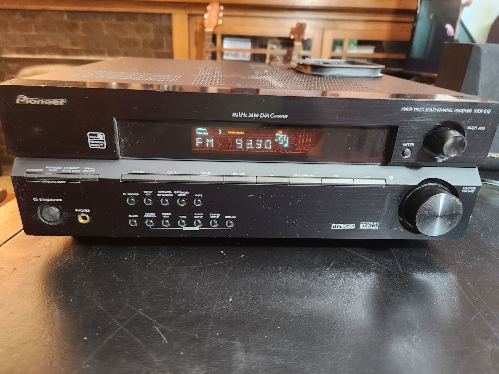 Pioneer  Receiver VSX-515, 250 Watts, Surround Sound 7.1,  works great.