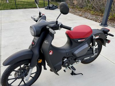 Honda Super Cub C125 - Only 383 Miles