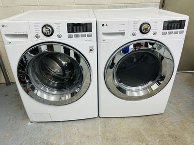 LG washer and dryer set