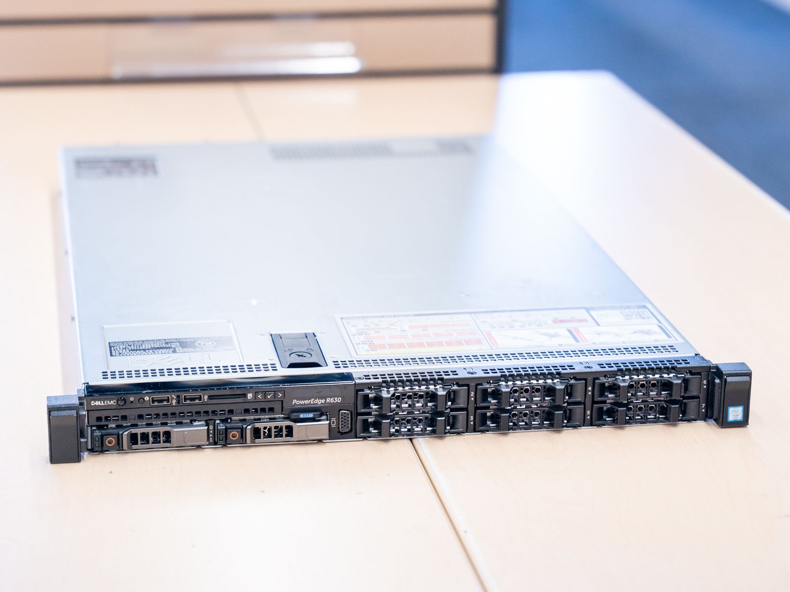 Dell Poweredge R630 Beginner Server | 16 CPU Cores, 32GB RAM, iDRAC Enterprise