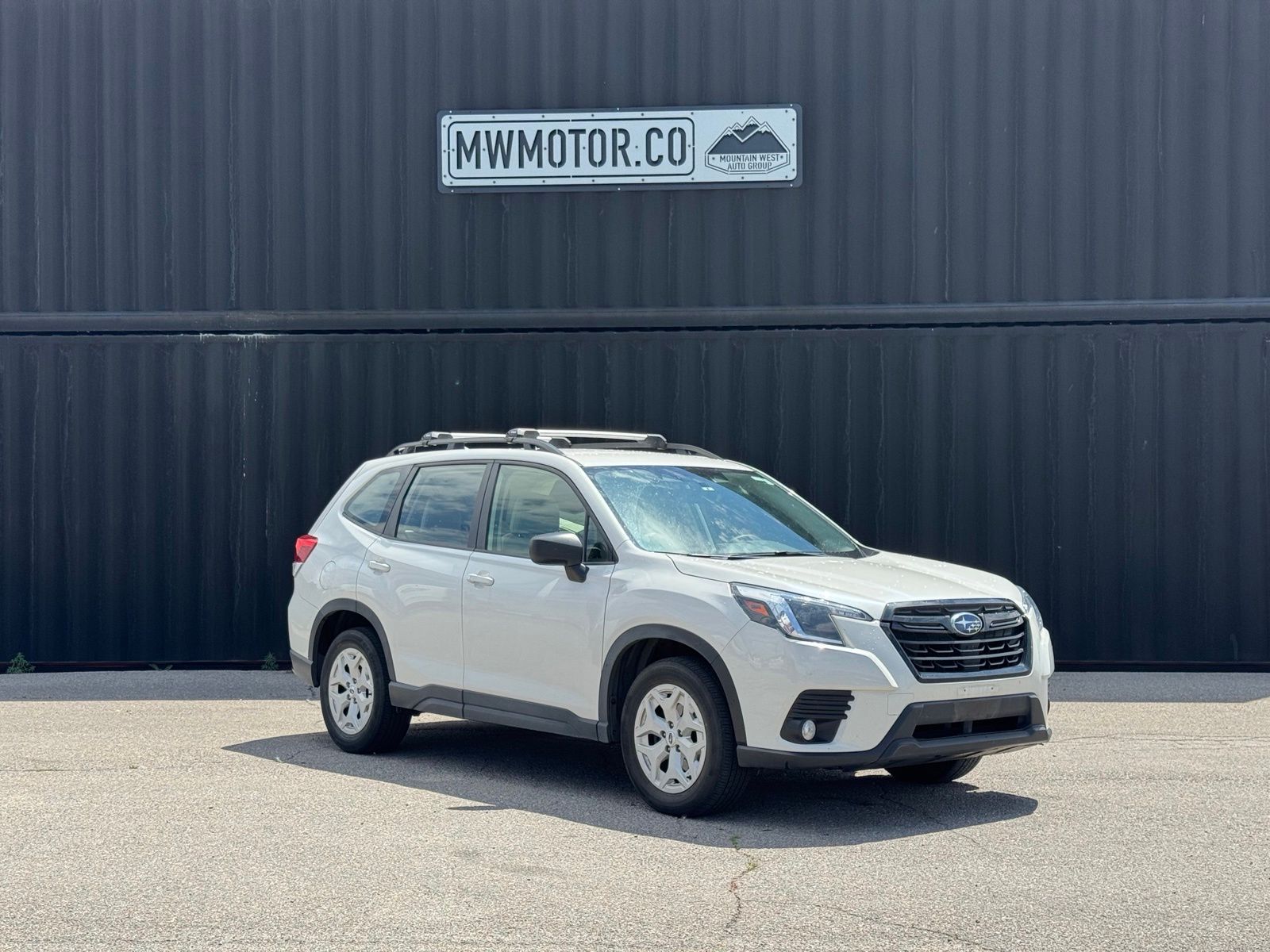 2023 Subaru Forester Base