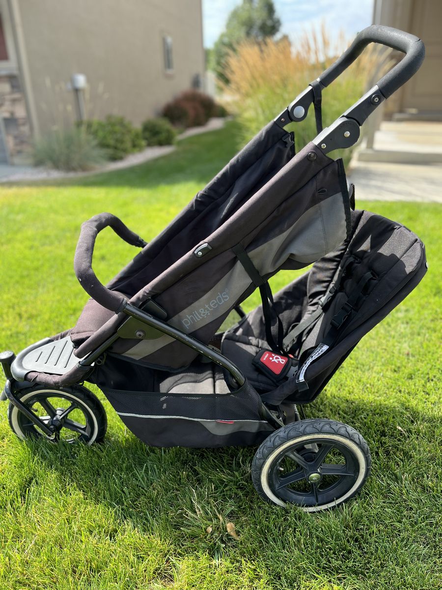 Phil&Teds Reverse Double Stroller