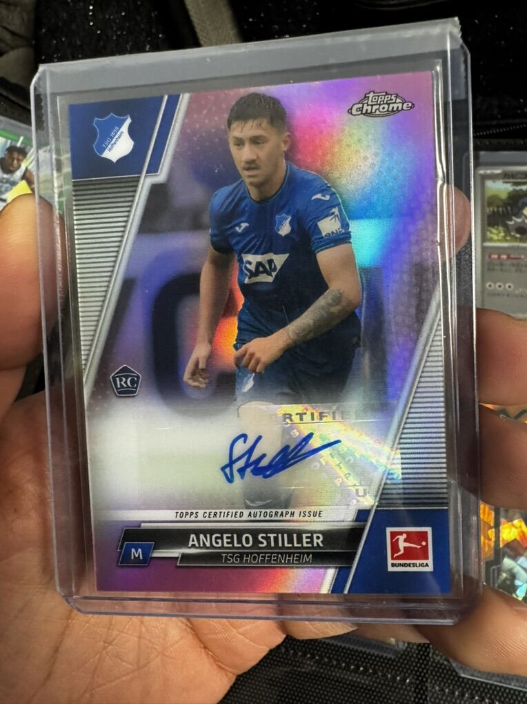 Pink Auto Rookie Angelo Stiller