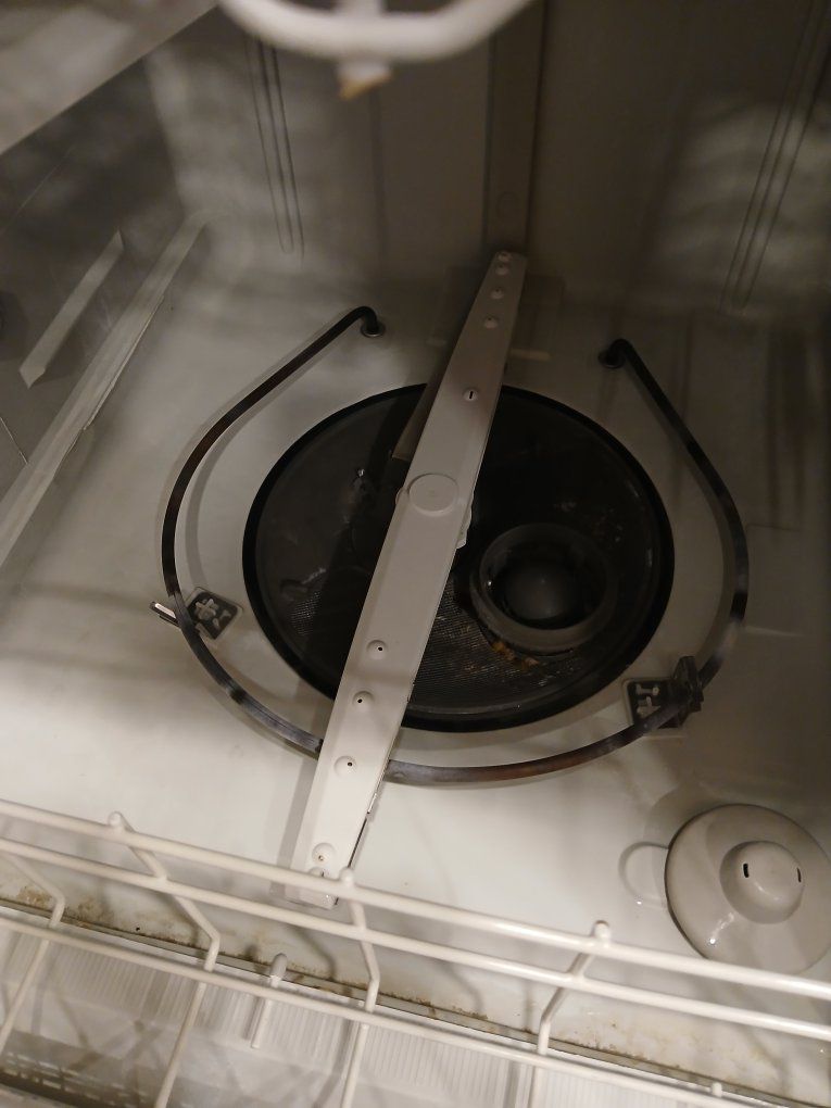 Main image 6