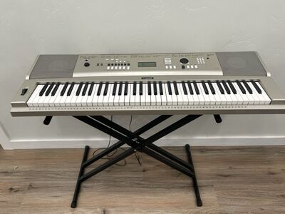 Yamaha YPG-235 Keyboard