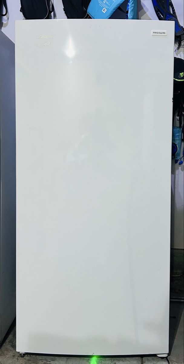 20 cubic foot frost free freezer