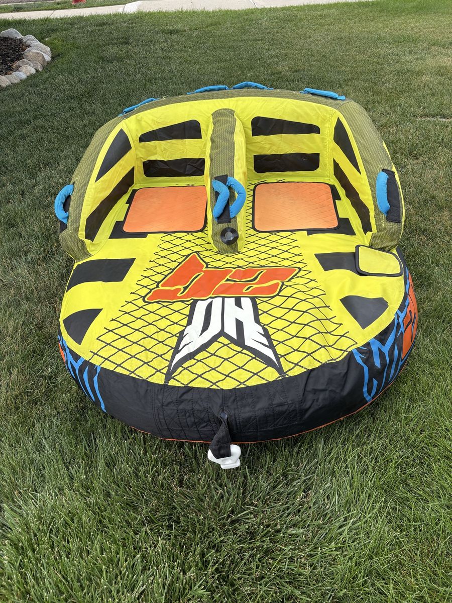 HO Sports 2G 2-Person Towable Tube - Like New Condition