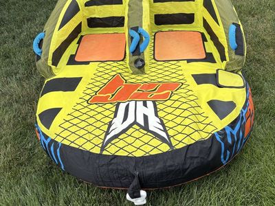 HO Sports 2G 2-Person Towable Tube - Like New Condition