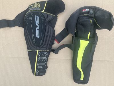 EVS Sports TP199 Knee/Shin Guard for Riding, Impact-Resistant, Lightweight & Flexible Protection with Sleeve Design for Comfort
