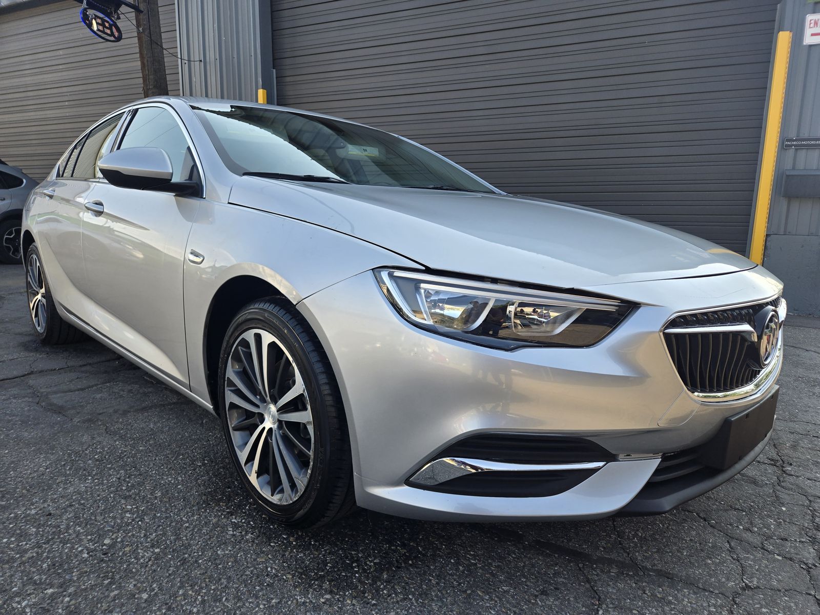 2018 Buick Regal Essence