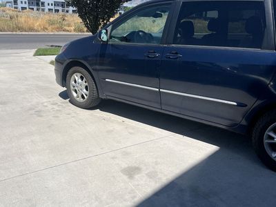 2005 Toyota Sienna XLE Limited 7 Passenger