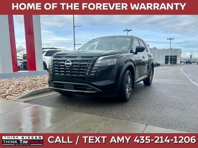 2026 Nissan Pathfinder S