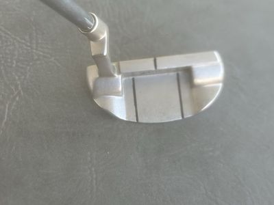 Jack Nicholas signature series mallet putter