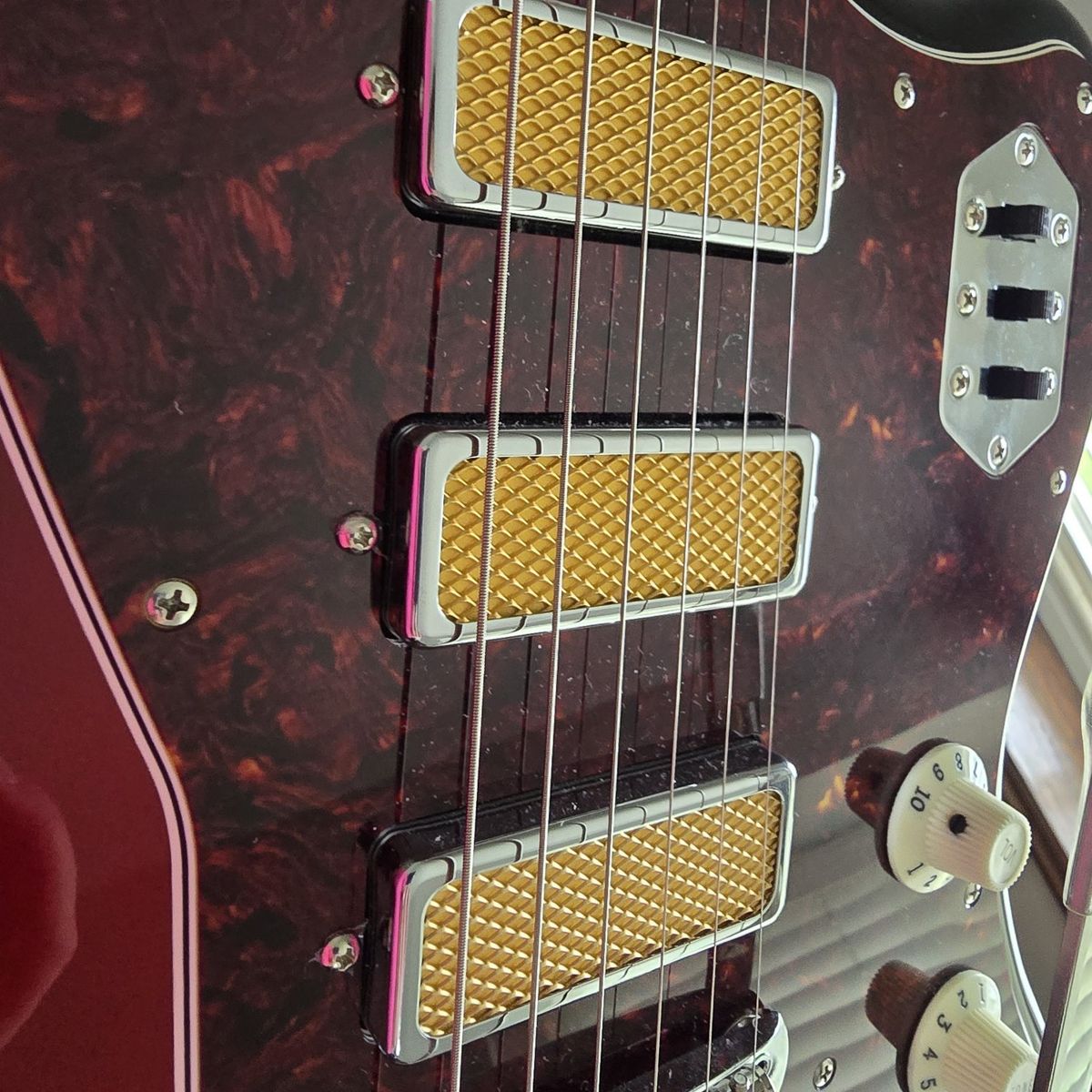 Fender Jazzmaster Gold Foil Candy Apple Burst