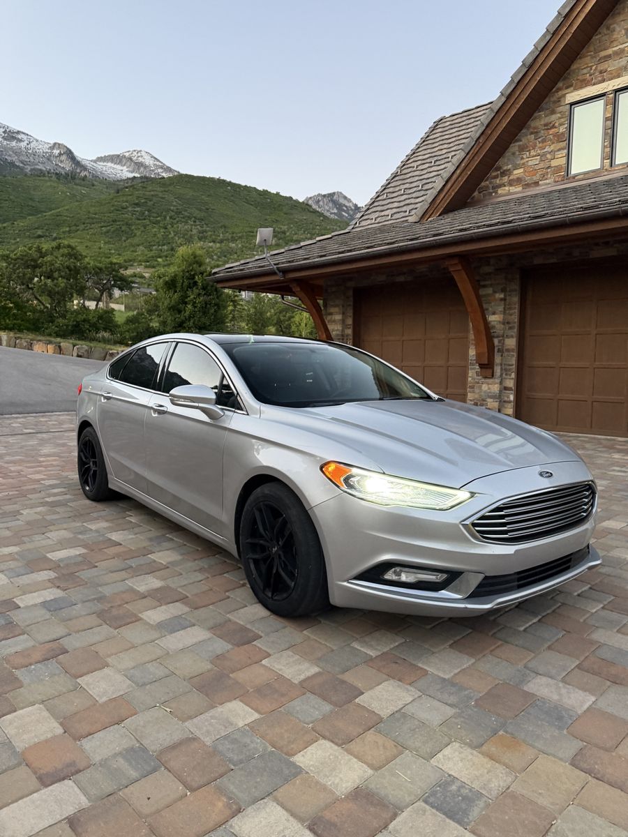 2017 Ford Fusion Hybrid Titanium