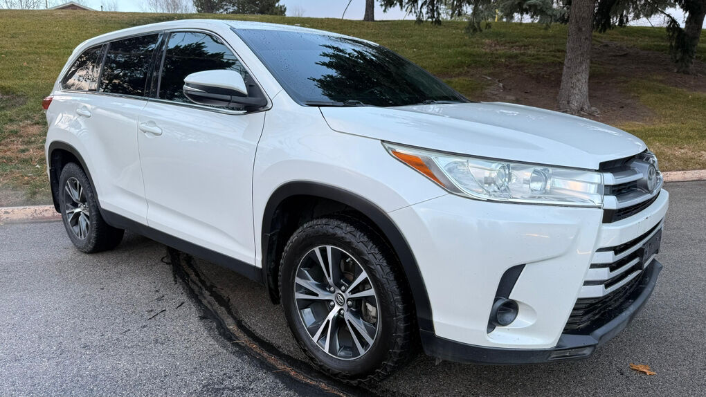 2019 Toyota Highlander LE Plus