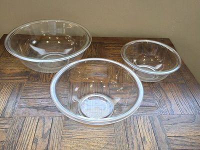 Vintage Clear Glass Nesting Mixing Bowls Set of 3