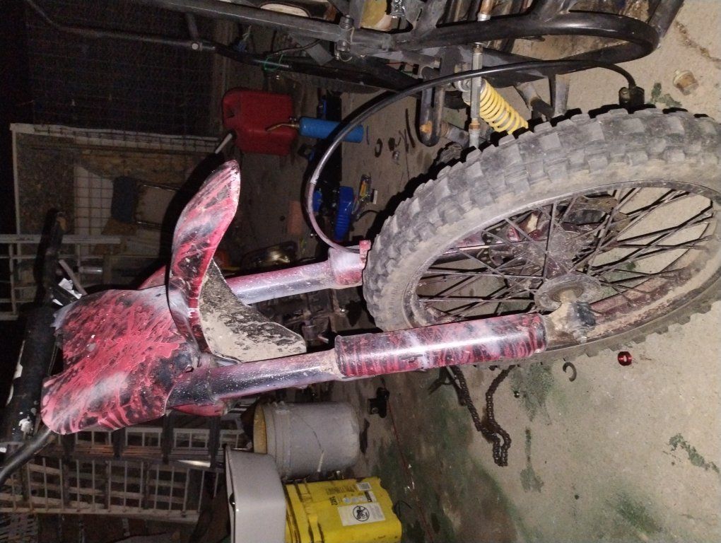 sr125cc frame comes with a electric start 100cc