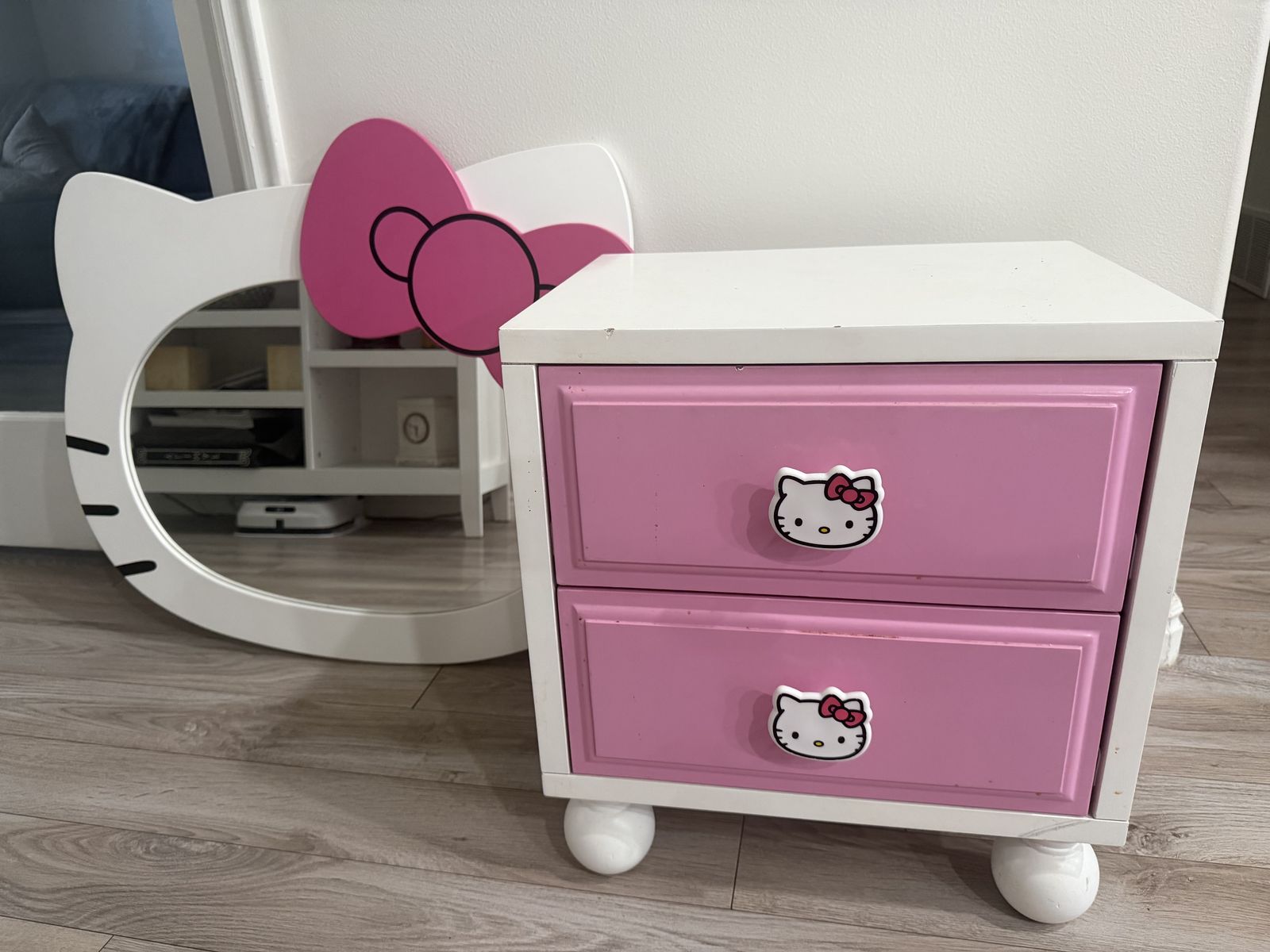 Hello kitty furniture 